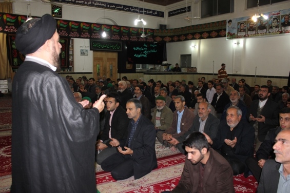 تصاویری از اولین اقامه نماز جماعت امام جمعه محبوب در مسجد قائم پایین بهشهر